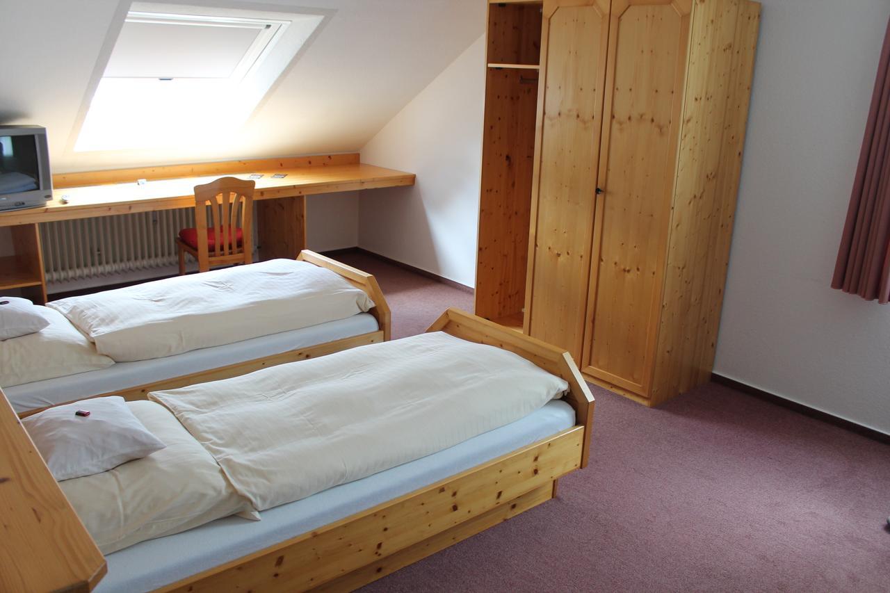 Hotel Bad Bruckhaus Gurtweil Zimmer foto
